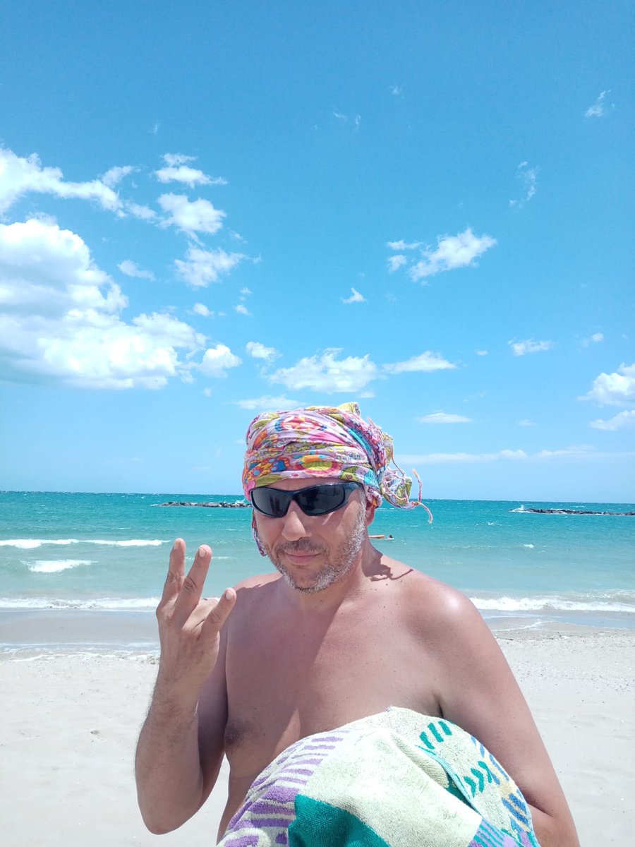 Flash (@andrea_mon74565) on Twitter photo 