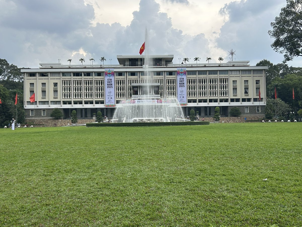 Busy day in Vietnam talking all things <a href="/kadena_io/">Kadena</a>