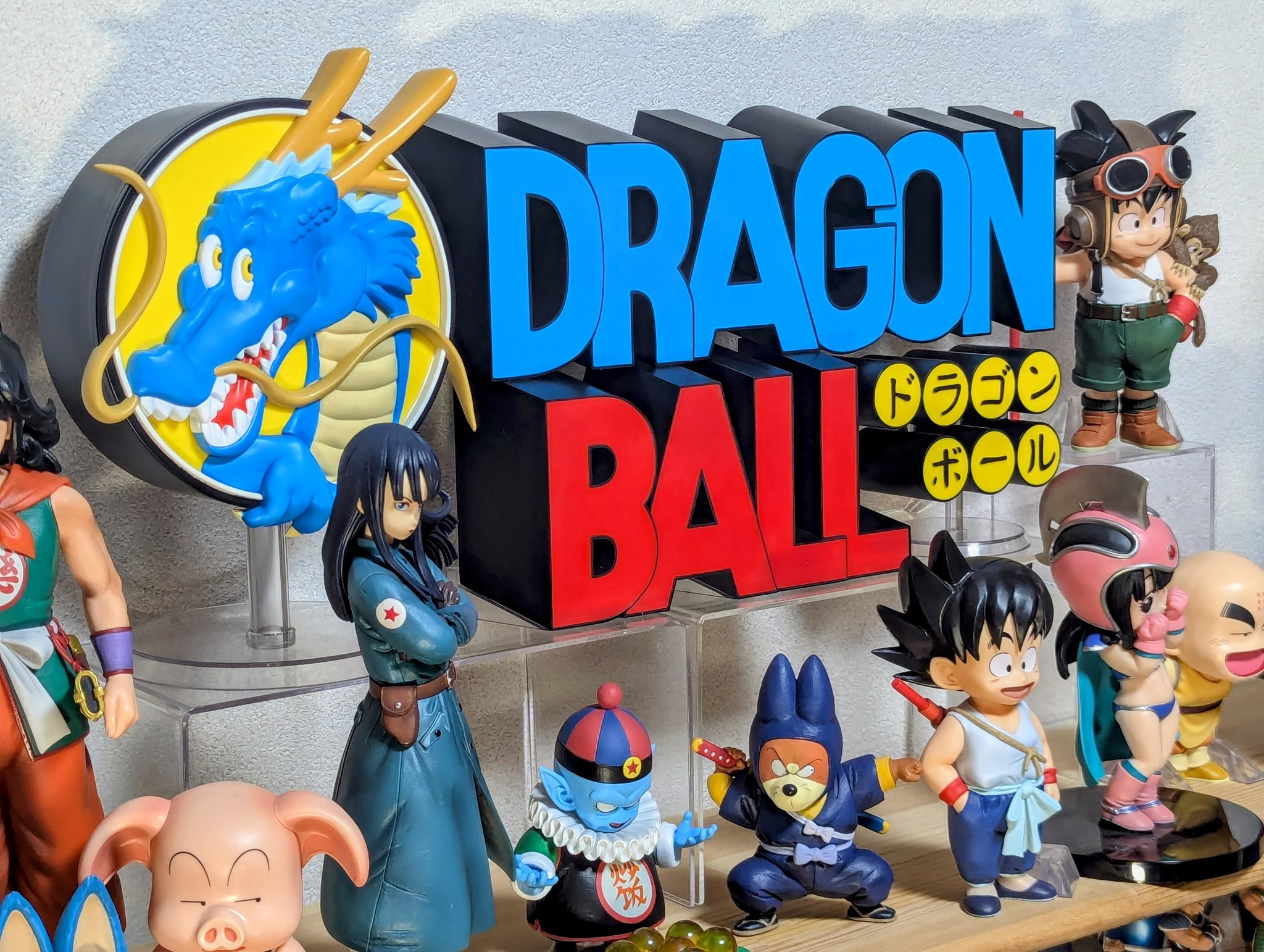 大セール中❗️ドラゴンボールカードダスまとめ売り。２０万近くお得‼️出品物全てです。 大セール中❗️ドラゴンボールカードダスまとめ売り。20万近く