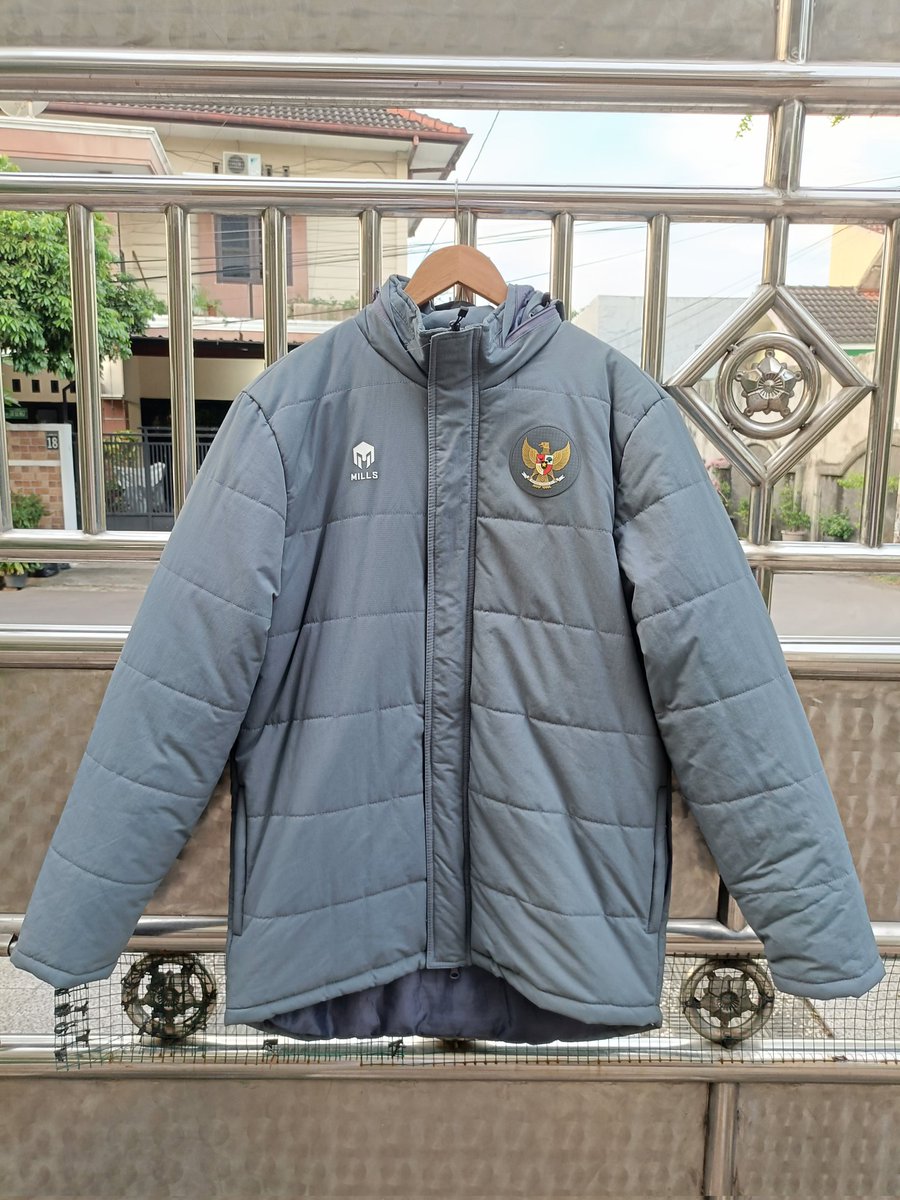 WTS

1. Arsenal Third 2018/2019 size M (70x52)
Excellent
450k

2. Japan GK Long Sleeve Kawaguchi size M (68-75x53) 
Fair Condition
Warna Cerah
450k

3. Jaket Mills Winter Timnas
Size M (74x56)
Near Mint condition
450k

<a href="/Jerseyforum/">The OG Indonesian Blokecore</a>