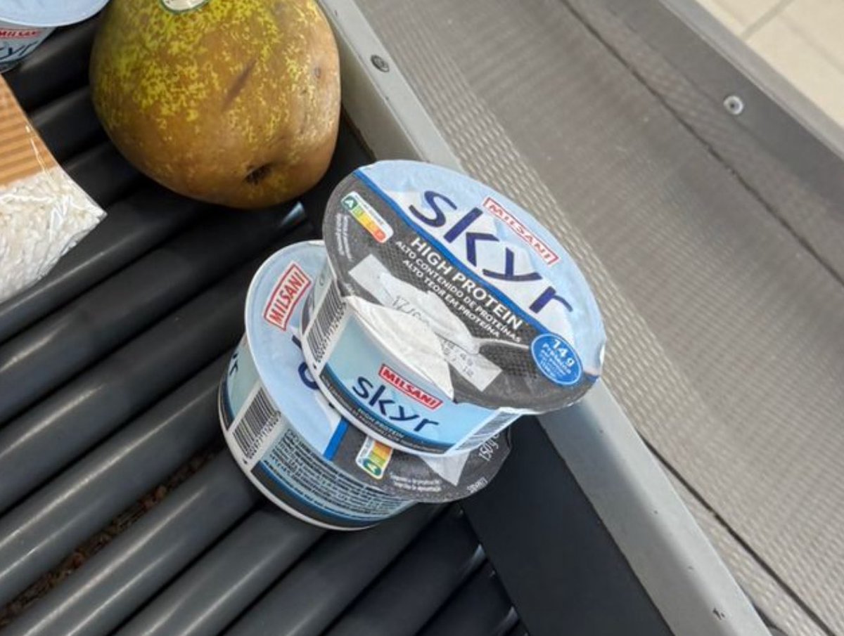 Donde estan los skir high protein? <a href="/Aldi_es/">ALDI España</a>
Los de la tapa azul y negra.
los que hay ahora no son igual de buenos 😭😭😭😭