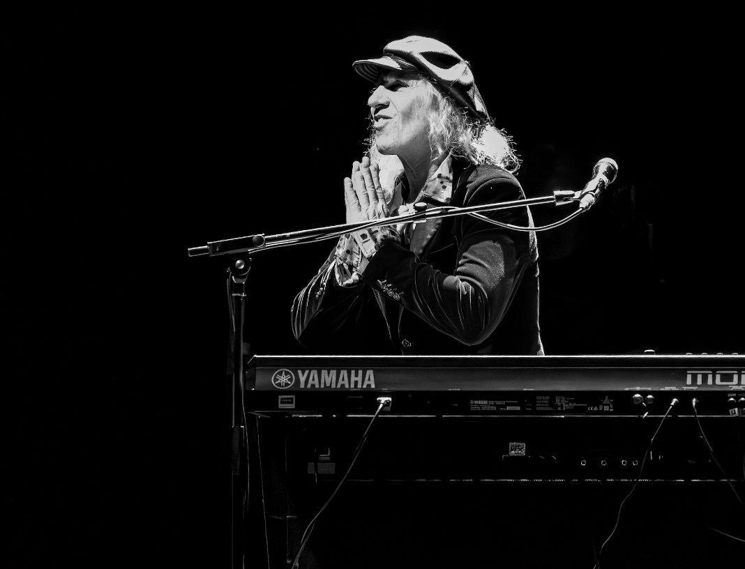 #TheWaterboys show at Roig Arena in VALENCIA on Friday 28 November has sold out, however, a second show has been added, also at Roig Arena, on Friday 5 December. Tickets are on sale now at
entradas.com/event/the-wate…
Photo by Howie Rankin