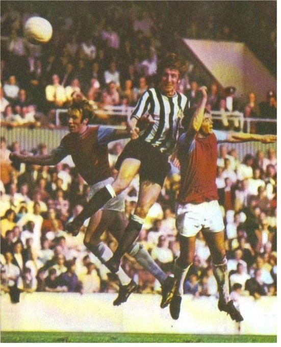 West Ham Utd OnThisDay (@whufc_onthisday) on Twitter photo On 9th August, 1969, <a href="/WestHam/">West Ham United</a> beat <a href="/NUFC/">Newcastle United</a> 1-0 at Upton Park. #WHUFC's goal was scored by <a href="/TheGeoffHurst/">Sir Geoff Hurst</a> #OTD #OnThisDay On 9th August, 1969, <a href="/WestHam/">West Ham United</a> beat <a href="/NUFC/">Newcastle United</a> 1-0 at Upton Park. #WHUFC's goal was scored by <a href="/TheGeoffHurst/">Sir Geoff Hurst</a> #OTD #OnThisDay
