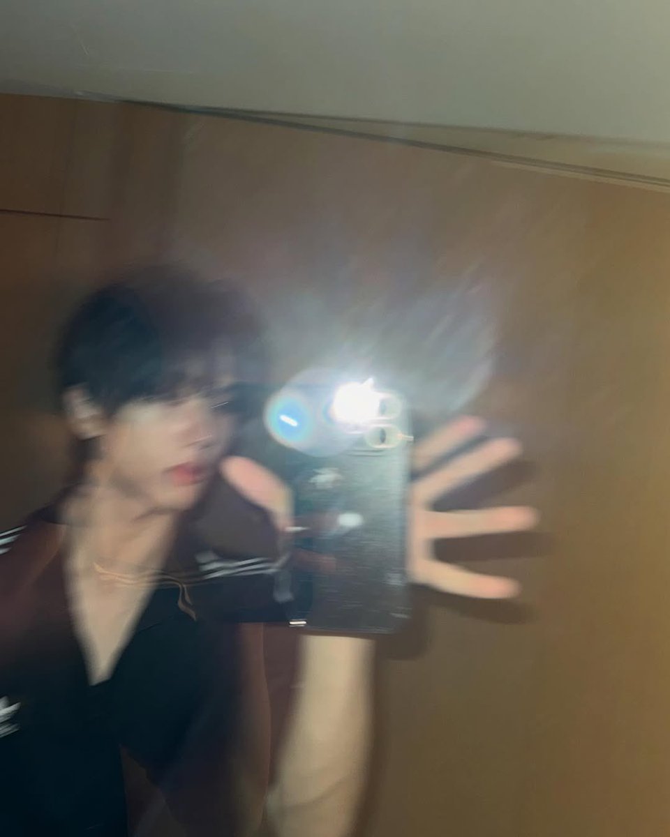 jisungphilic's tweet photo. no one does it like park jisung https://t.co/yJKV72ULSg