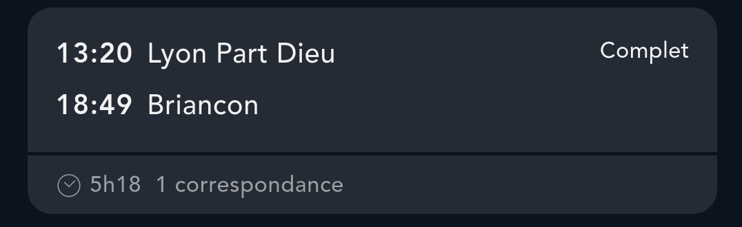 florian_bonet's tweet image. Les régions ne parviennent pas à subvenir à la demande de #train. Alors elles bloquent les ventes de titre de transport sur des trains pourtant sans réservation, incapables de proposer des rames supplémentaires. On ne parvient pas à faire du #reportmodal dans ces conditions.