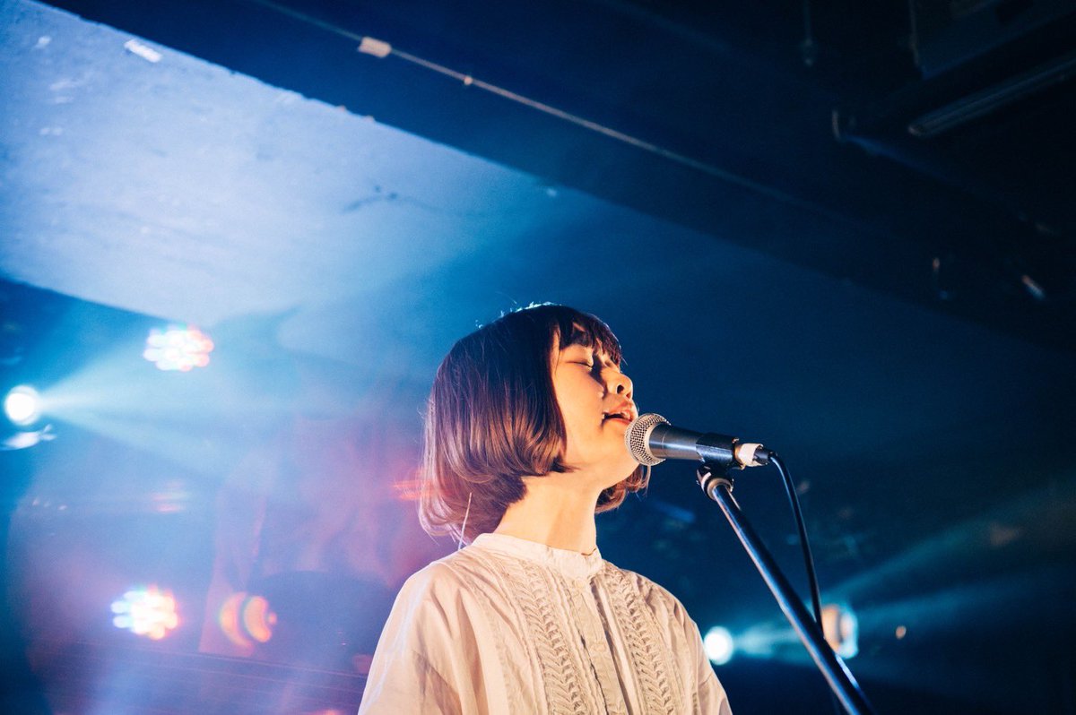 猫田ねたこ Netako Nekota (@netakonetako) on Twitter photo 昨夜は #情緒大陸 Vol.7 皆さまありがとうございました!新曲やったよー!
ayutthayaとdowntと念願の(再)共演も果たせて本当に嬉しかった🤞
次はPAS TASTA!みんなまたー!
Photo by <a href="/tarumikana/">Kana Tarumi 垂水佳菜</a> 昨夜は #情緒大陸 Vol.7 皆さまありがとうございました!新曲やったよー!
ayutthayaとdowntと念願の(再)共演も果たせて本当に嬉しかった🤞
次はPAS TASTA!みんなまたー!
Photo by <a href="/tarumikana/">Kana Tarumi 垂水佳菜</a>