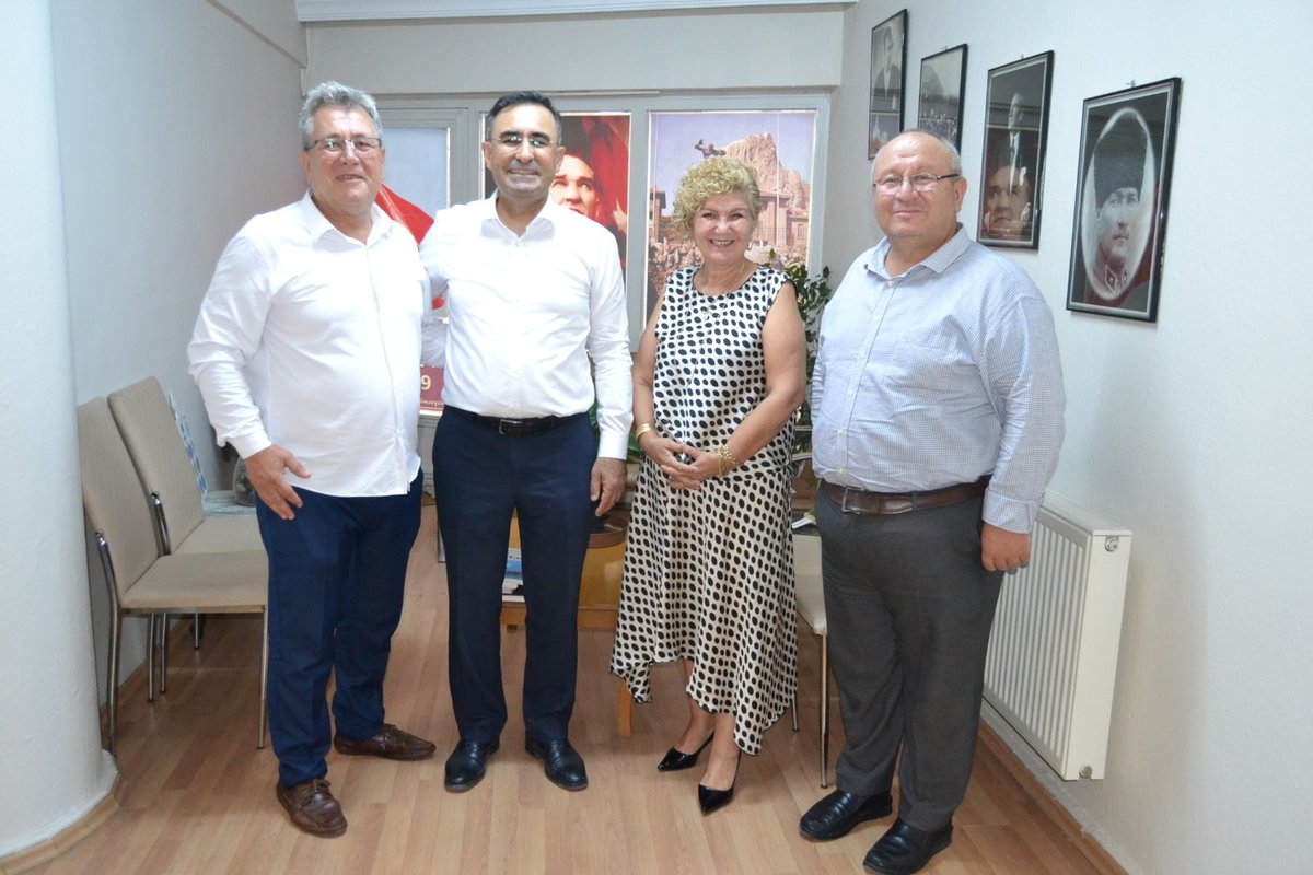 Afyon Gün FM (@afyongunfm) on Twitter photo AK Parti Afyonkarahisar Milletvekili Dr. Hasan Arslan, Gün FM’de Gazeteci İsmail Akar’ın konuğu oldu. Arslan, programda önemli mesajlar verdi. <a href="/drhasanarslan03/">Hasan ARSLAN</a> <a href="/ismailakar03/">İsmail Akar</a> <a href="/fatosakar3/">fatos_akar</a>
Haberi aşağıdaki linkten okuyabilirsiniz.
gunfm.net/haber/6206/_ul… AK Parti Afyonkarahisar Milletvekili Dr. Hasan Arslan, Gün FM’de Gazeteci İsmail Akar’ın konuğu oldu. Arslan, programda önemli mesajlar verdi. <a href="/drhasanarslan03/">Hasan ARSLAN</a> <a href="/ismailakar03/">İsmail Akar</a> <a href="/fatosakar3/">fatos_akar</a>
Haberi aşağıdaki linkten okuyabilirsiniz.
gunfm.net/haber/6206/_ul…