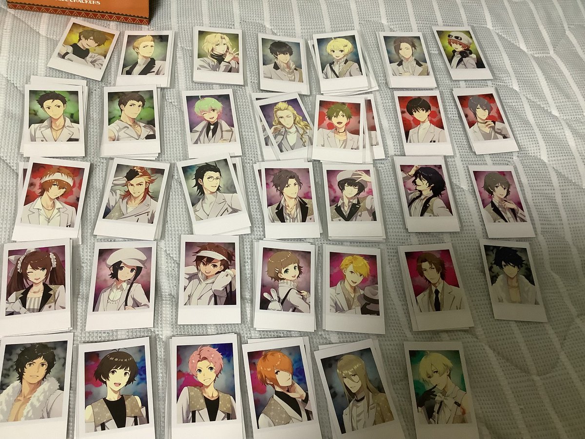 拡散希望
アイドルマスターSideMFiFSインスタントフォト風カードノーマル
譲画像のもの
求定価＋送料または白箔押し百々人またはリトリンのもの
送料を含まず3000円以上になる方は特典を3000円ごとに1枚お好きなものをお付けします。
総数はリプ欄
名古屋手渡しまたは郵送