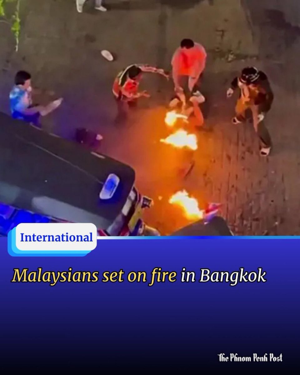 OBvlogs's tweet photo. Malaysians set on fire in Bangkok

Two Malaysian tourists were critically injured after being set on fire by an unemployed man on Ratchadamri Road here.

#Malaysian #onfire #Bangkok #Thailand
https://t.co/lYmqElKs3H… https://t.co/wYAFAymher