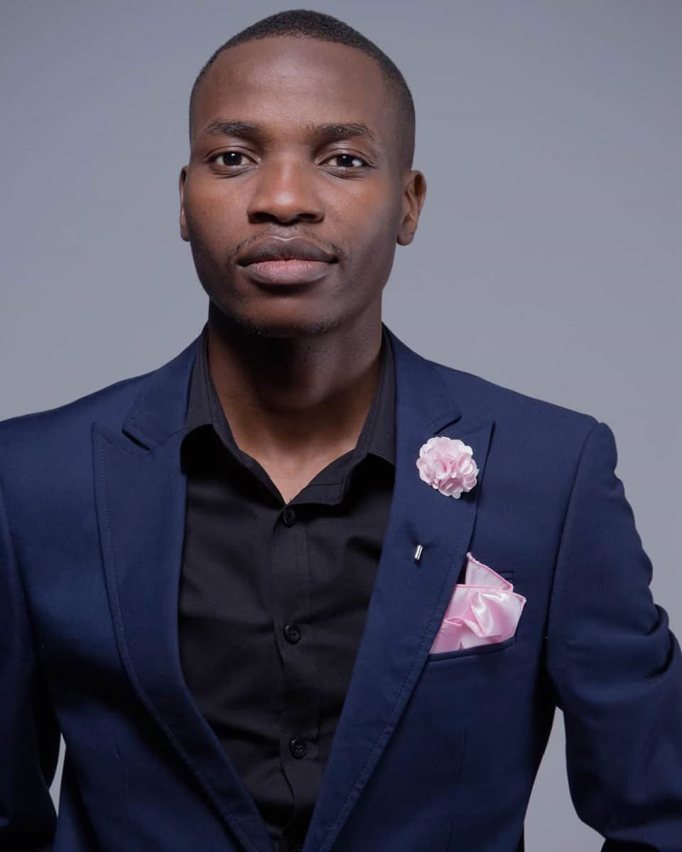 🎉 Today, we celebrate our Faculty Administrator, Mr. Alson Magagula. 

His dedication, hard work, and exceptional leadership has been instrumental in driving the success and smooth administration of our faculty.

Happy Birthday, Mtfombeni! 🥳🎂