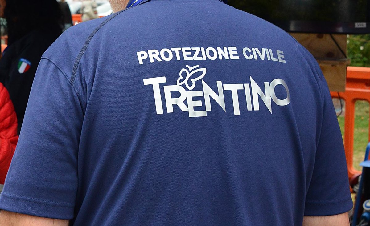 Nuovo polo della Protezione civile a Ravina, con l'aggiornamento del Dopi stanziati 20,6 milioni di euro.
"Il polo <a href="/dpcpat1/">Prot civile Trentino</a> è una visione condivisa di sviluppo territoriale e di diffusione capillare dei servizi essenziali" così <a href="/MaurizioFugatti/">Maurizio Fugatti</a> ⤵️
ufficiostampa.provincia.tn.it/Comunicati/Nuo…