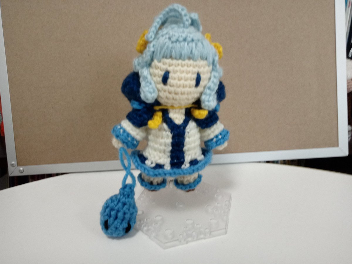 ウィルオウィスプのリエットちゃんです。
天国を探している目に光がないモン娘です。ちょっと不思議ちゃんです。
人魂も作りましたが、実際はもっと大量にいますね…