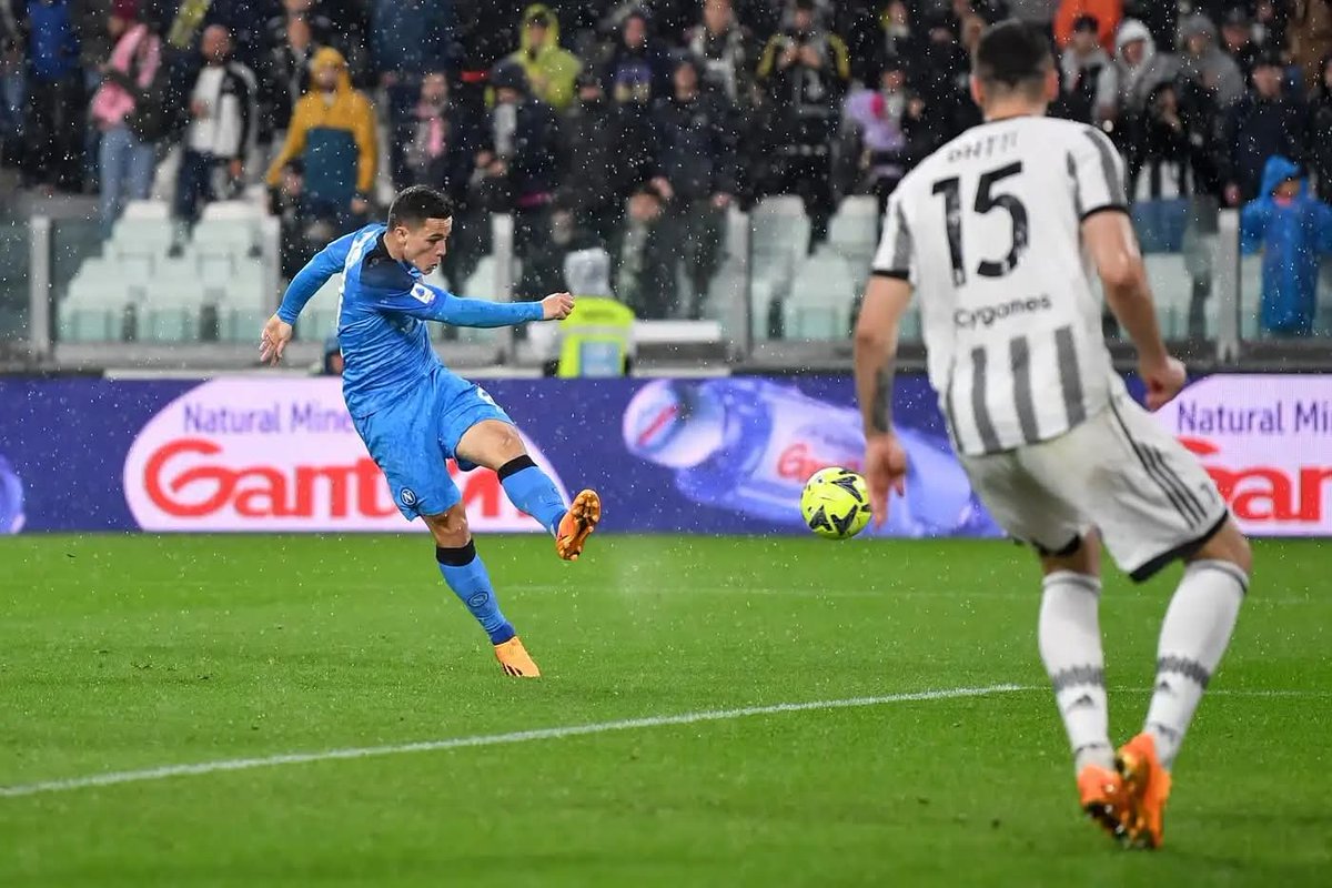 Gol decisivi per gli scudetti. Sorrisi e mai una polemica. Il miglior talento italiano degli ultimi anni. Meriti tutto Jack 

#Raspadori #calciomercato #Napoli