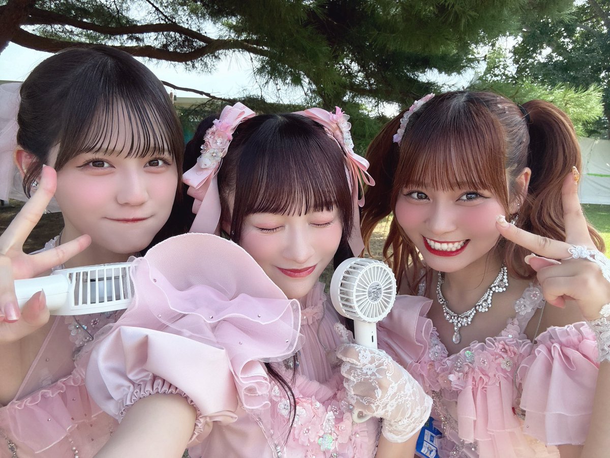 音嶋莉沙 直筆　ピンキー衣装 ➕コンプ 最終値下げ】イコラブ 音嶋莉沙 生写真 6コンプセット ピンキー