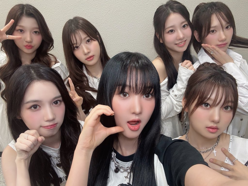 [#UPdate] 250809 MBC 쇼! 음악중심 - 2025 울산 Summer Festival 📸

잘한다 잘한다 했더니 더 잘하는 유스피어 오늘도 잘했어요🫳🫳 
더운 날에도 함께해 주신 팬분들 덕분에 더욱더 힘낼 수 있었어요🥰

#USPEER #유스피어