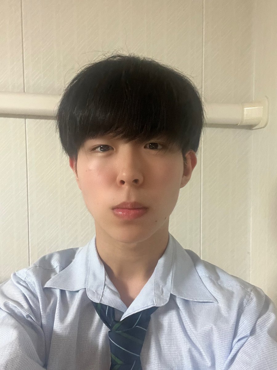 男子高生ミスターコン ベスト500に選ばれました☺️
そして3次審査である、SNS審査がスタートしました✨
このポストのRT数が多いとセミファイナル審査に進めます！
この投稿をリポストしてください！
 
期間は8月17日22時までです！応援よろしくお願いします！
#男子高生ミスターコン