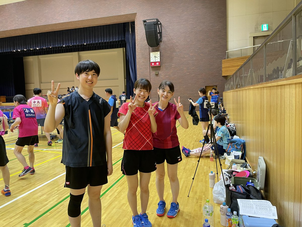 蔵の街ラージボール🏓
団体3位、混合準優勝🥈で終わりました！この時期にエアコンない体育館で試合は危険だわ☢️笑

#ラージボール
#栃木県