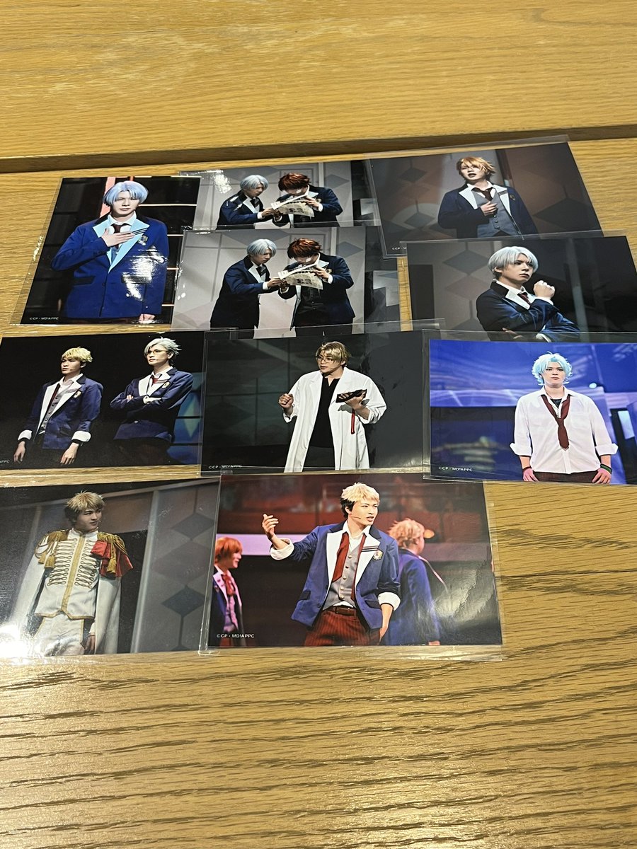 rie_1024_'s tweet photo. 【交換・買取・譲渡】ミュージカル DREAM!ing Dミュ ドリミュ　ランブロ ランダムブロマイド AP アフターパーティー

譲)写真1.2枚目
求)3・4枚目の巳影>柳💕>定価

8/9AP会場手渡し。
巳影は交換のみ。
写真1枚目から譲渡希望の方は、2枚目より同数お引き取りの方優先。
求は定価買取もいたします。 https://t.co/6cZGDmCAb2