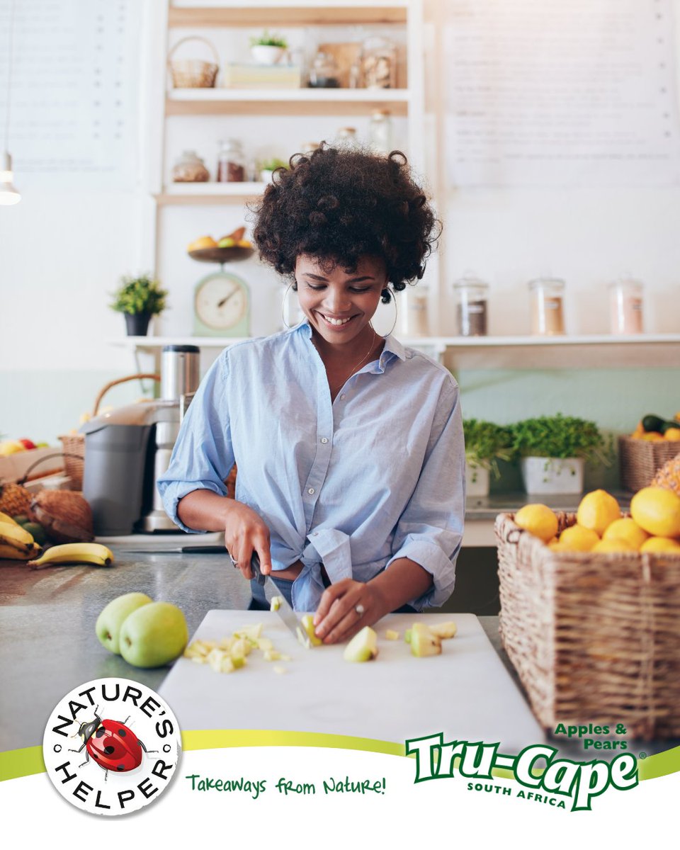 Nominate an inspiring woman and stand a chance to win a Tru-Cape hamper! 💐 Like, tag and share to enter. #TruCape #WomensDay #CelebrateHer #FruitOfStrength