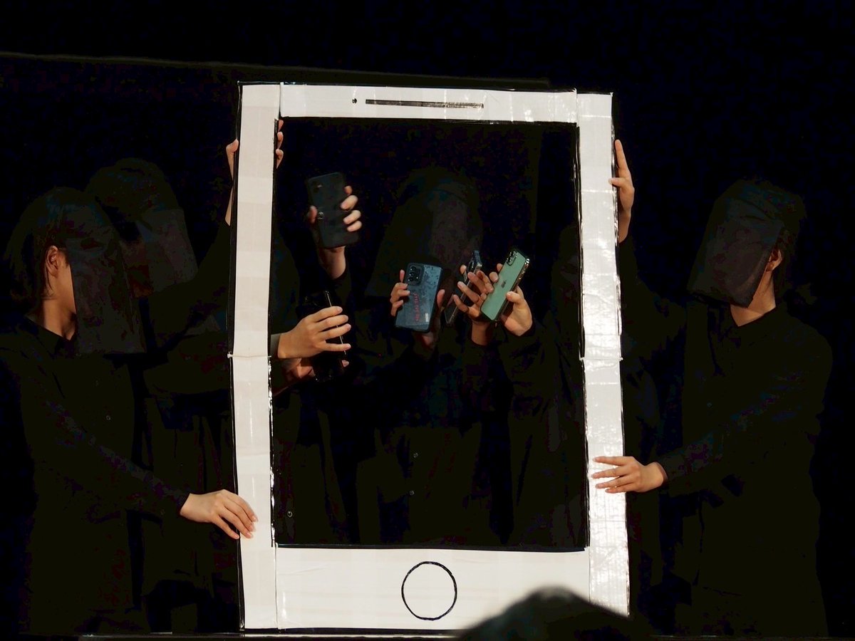 演劇企画ひろば企画第5弾
人形劇『モモ』

8月8日 無事終演しました！　
ご来場いただき誠にありがとうございました！