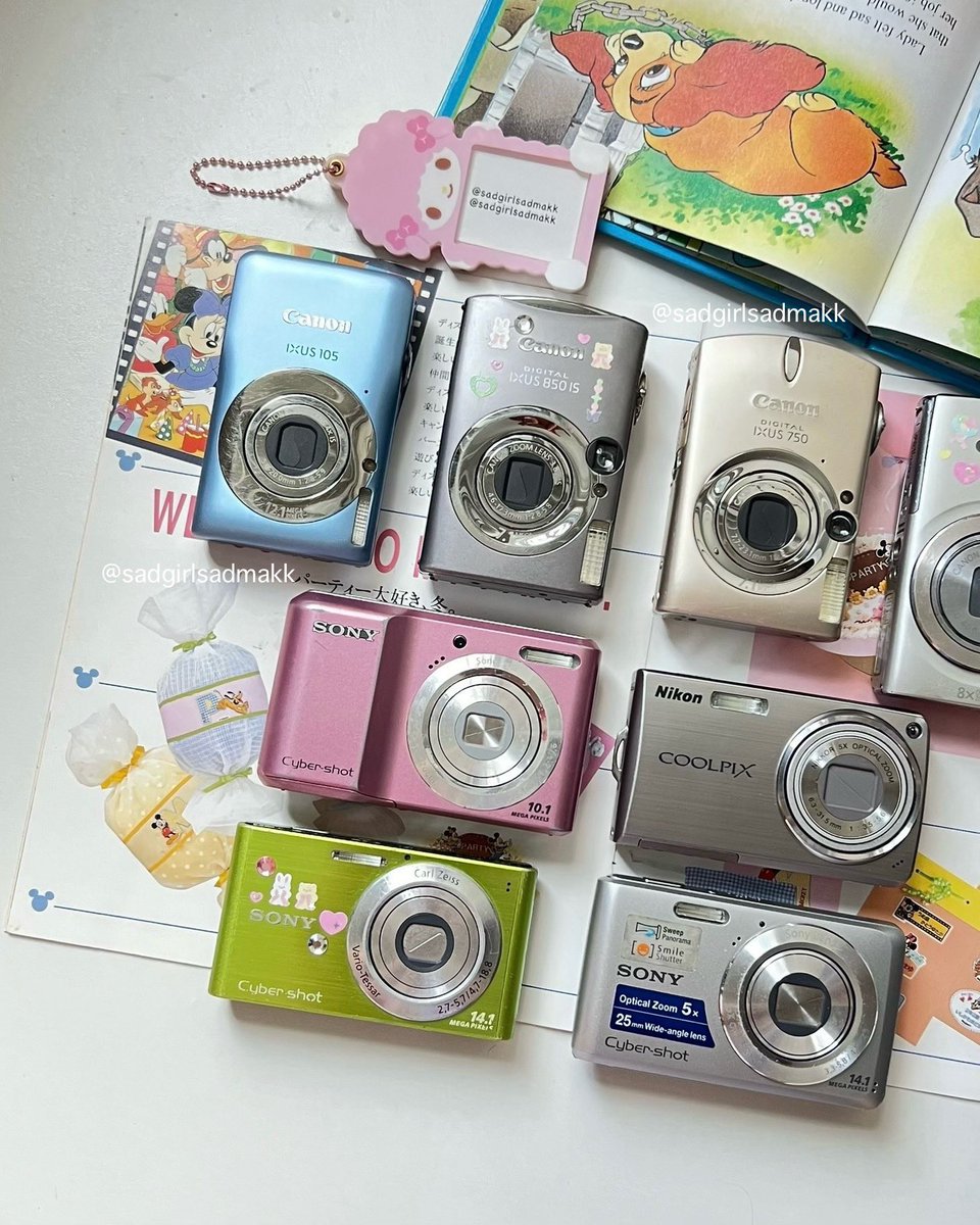 smbobbie_'s tweet photo. *'`*: •☆ ลงขายวันที่ 1O/O8 เวลา 19.OOน. กล้องทำงานเต็มระบบ Canon โทนผิวฉ่ำ คัดมาแย้วว พาราเบาเบาคั้บบ🎀🛼♡:･⁎ ೀ 

📌 ปัก+รี รับส่วนลด 100฿ ทุกตัว 🥳💖

(รุ่นในแมนชั่น👇🏼)

(ลงแอคนี้ก่อนน้าา ลค.เก่าฝากรีหน่อยนะคะ ฮืออ🥺🙇🏻‍♀️)

#กล้องดิจิตอล #กล้องดิจิตอลมือสอง #ส่งต่อกล้องดิจิตอล https://t.co/GoA0FY1aFe