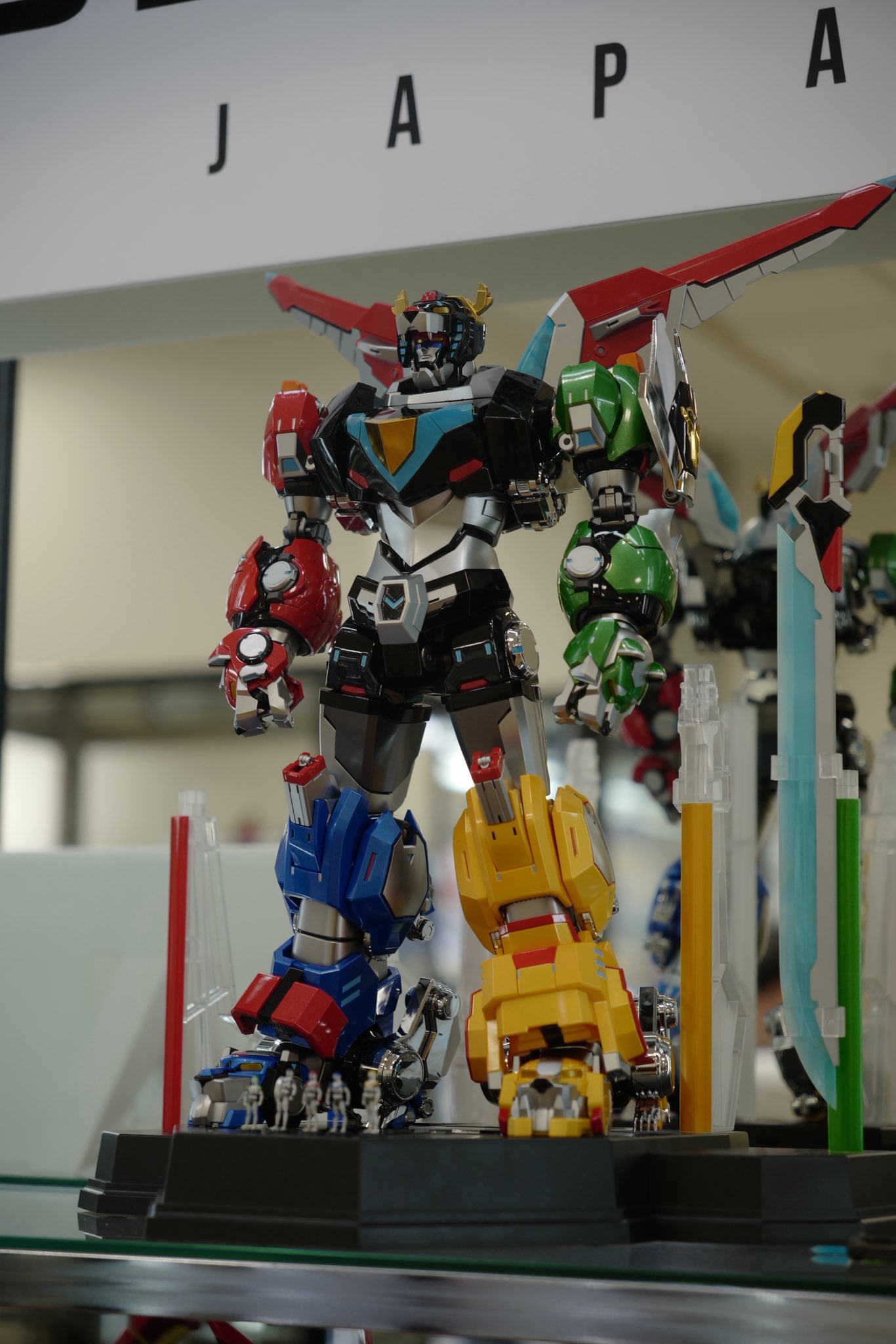 blitzway フィギュア⚠︎壊れてるパーツがある為確認よろしくお願いし