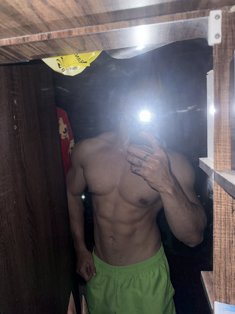 หาคนนวดน้ำมันเป็น  แก้อาการเส้นตึง  ลูกได้คำได้😝#ชายแท้ #เรียวชาย  #