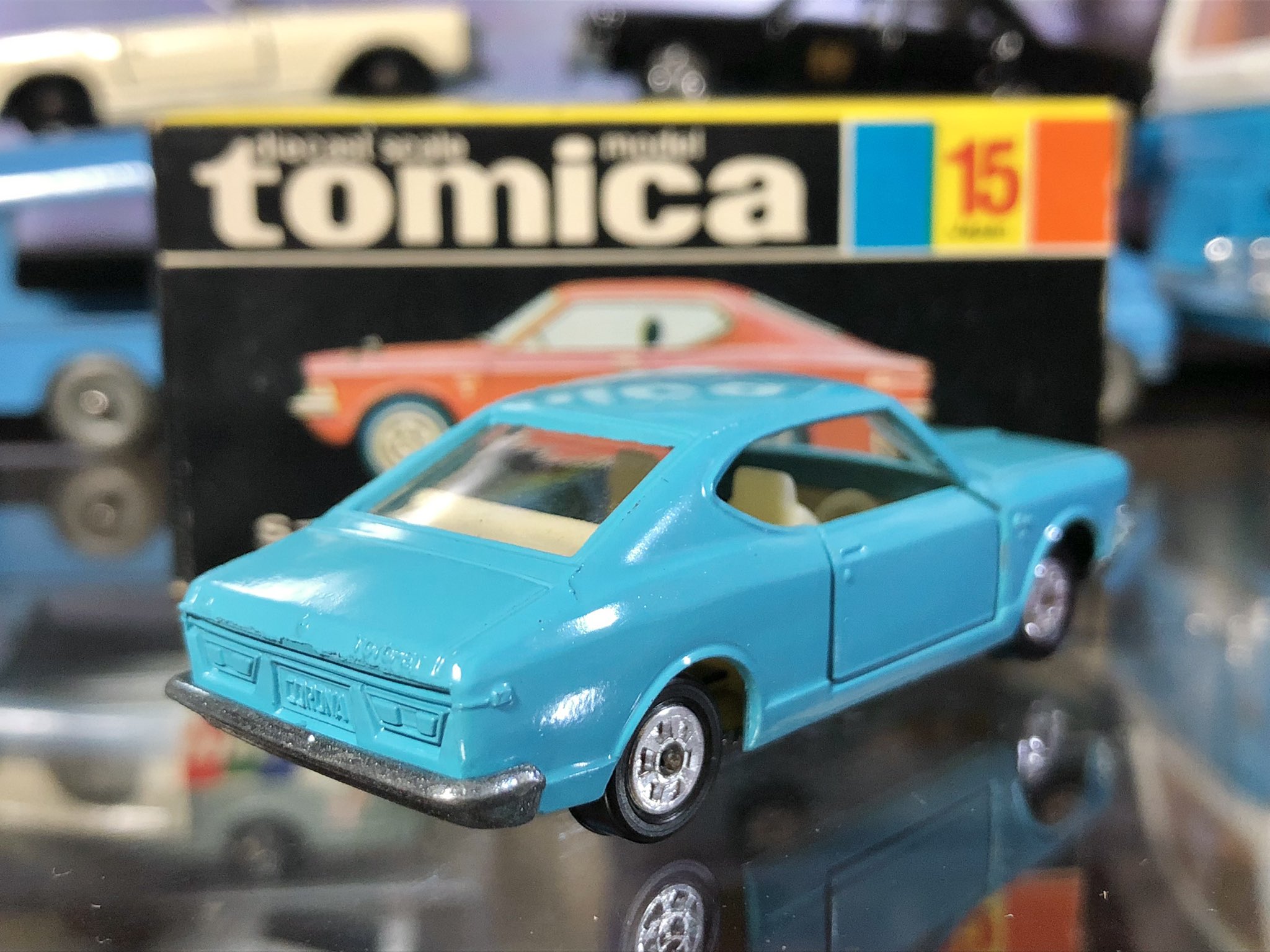 n*e様 トミカ黒箱日本製当時物No.15ニューコロナ1700HT・SL(1Aホ n*e様 トミカ黒箱日本製当時物No.15ニューコロナ1700HT・