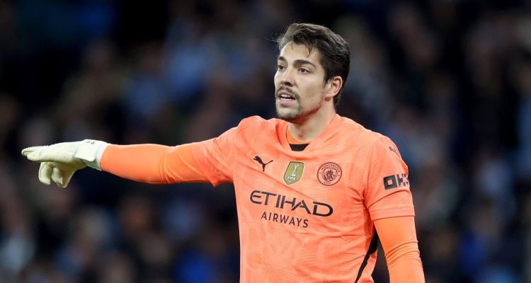 Fenerbahçe Kaleci Transferinde Gözünü Stefan Ortega’ya Dikti  Spot: trsondakika.com/spor/fenerbahc… #TrSondakikacom #sondakika