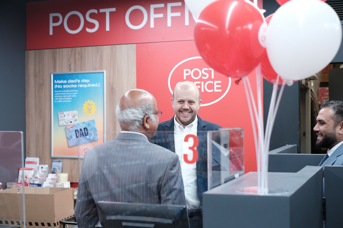 📮🎉 Thanks to our community campaign with residents we saved the Post Office on Kensington High Street - and now we know the new location is Rymans, just 100 yards away from the current site. It will be a full service Post Office and open for 10 additional hours a week, with the