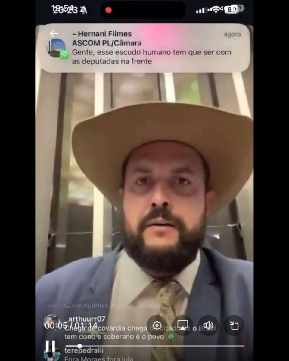 Pedro Ronchi (@pedroronchi2) on Twitter photo Mensagem do celular do Zé Trovão mostra que o PL orientou fazer escudo humano. Mas o MST que faz terrorismo, né? Mensagem do celular do Zé Trovão mostra que o PL orientou fazer escudo humano. Mas o MST que faz terrorismo, né?