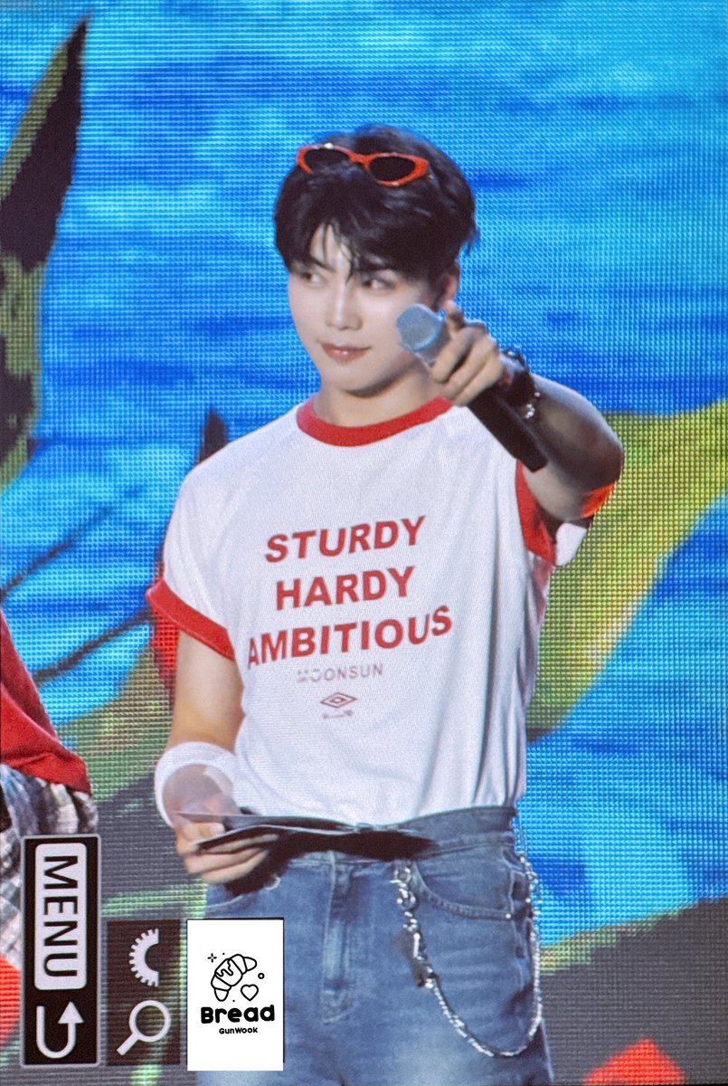 250809 보령 pre

 #박건욱 #PARKGUNWOOK #パクゴヌク #제로베이스원 #ZEROBASEONE #ZB1