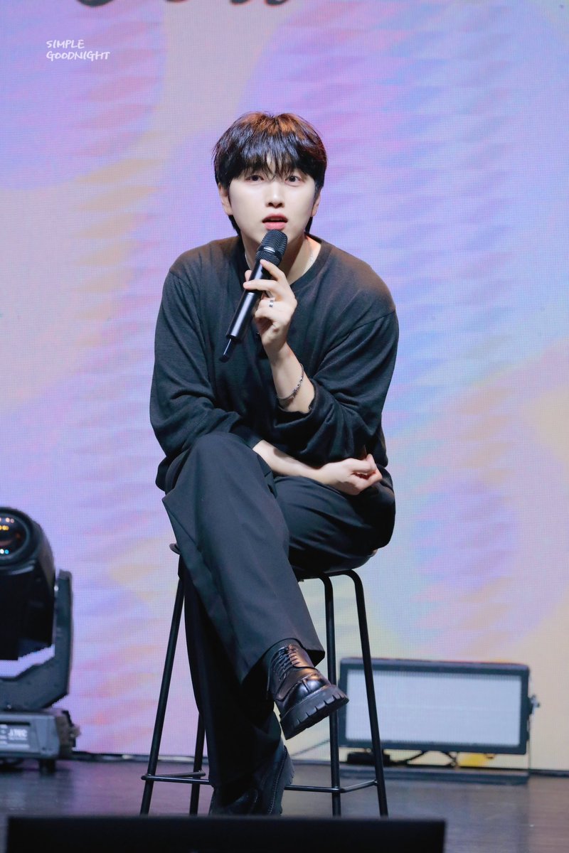 꾸모리 tweet media