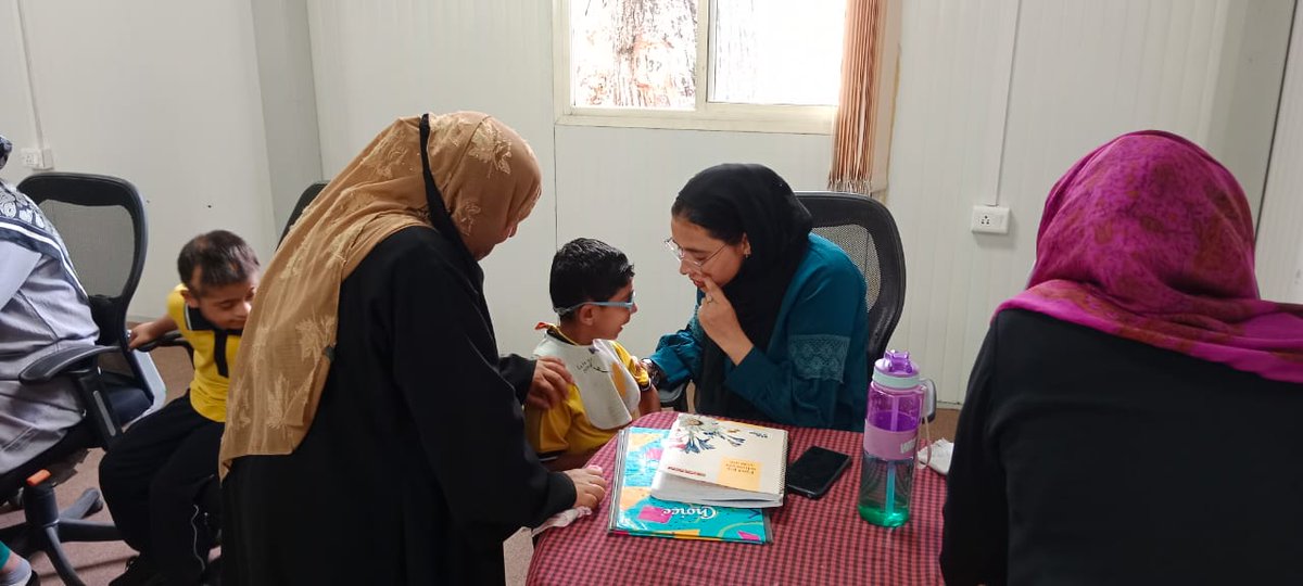 Dagger Parivaar School tweet media