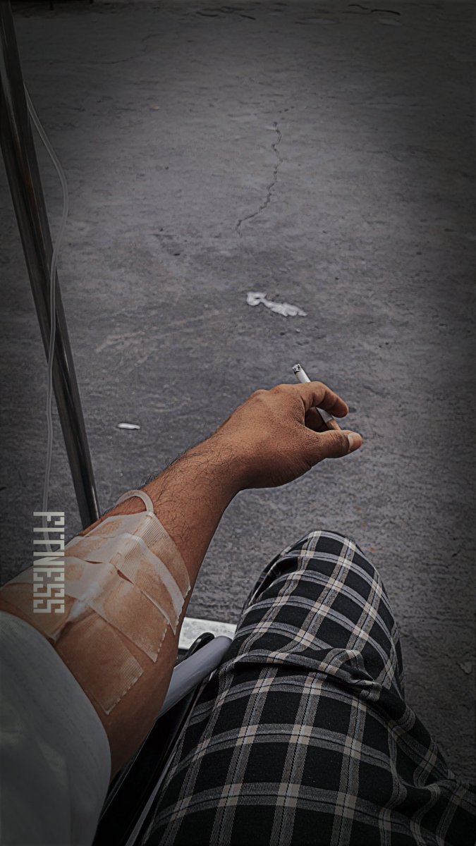 مساءالتعب 😵

الشوق ملعون الجدف والشعر فن
والبعد والنسيان ماهي شطاره

لو أمتلك قدرة على القلب لا حن
ما شفتني راعي قصيد وزقاره