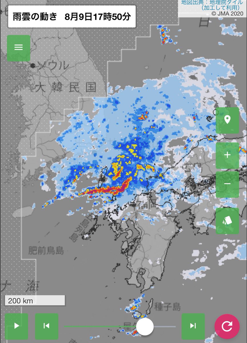 既に海上には組織化した雨雲が…
