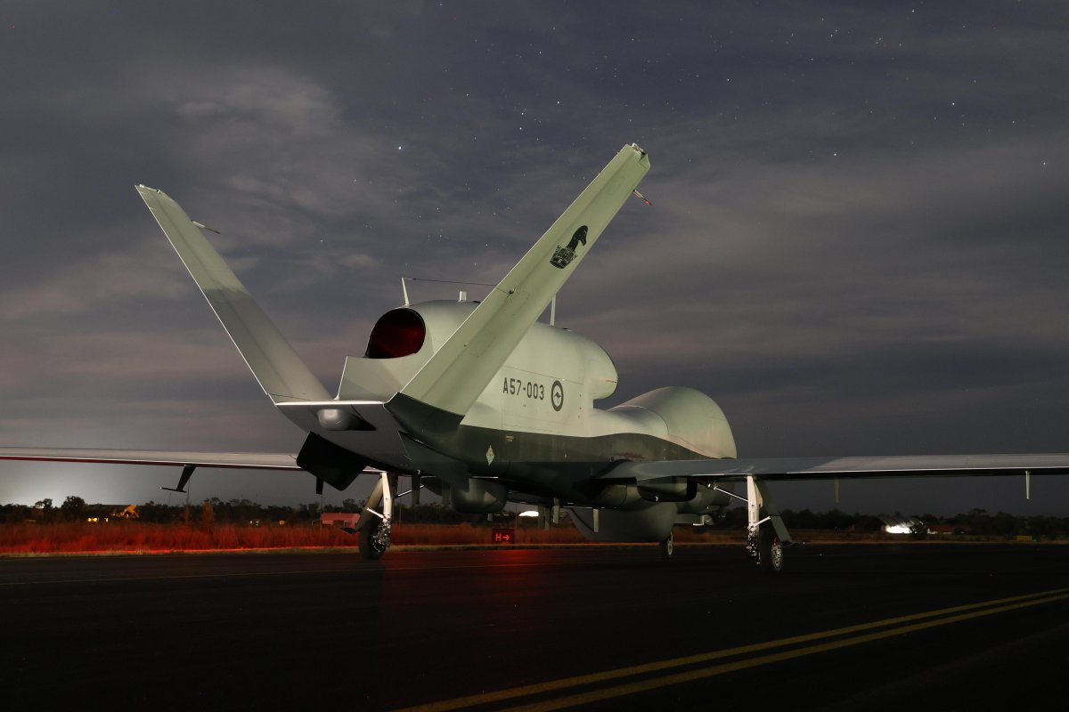 DefenceAust's tweet image. MQ-4C Tritons land in 🇦🇺! 🛬 The @AusAirForce welcomed its second and third MQ-4C Triton aircraft into 📍 RAAF Base Tindal, Northern Territory in May.

The two aircraft were remotely piloted from United States Naval Air Station Patuxent River in Maryland 🇺🇸, safely arriving on