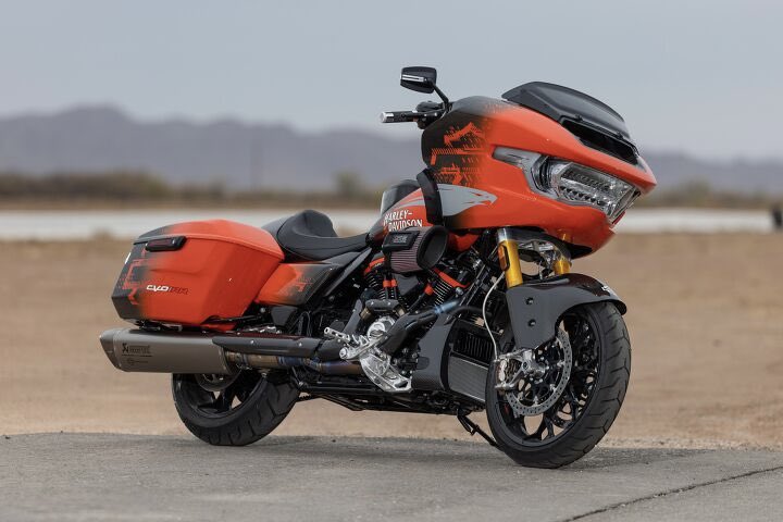 CVO Road Glide RR, powerful and rare, anyone seen one in the wild?