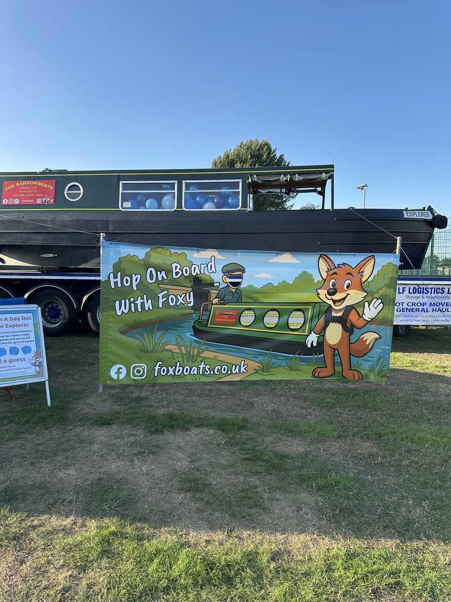 Fox Narrowboats tweet media