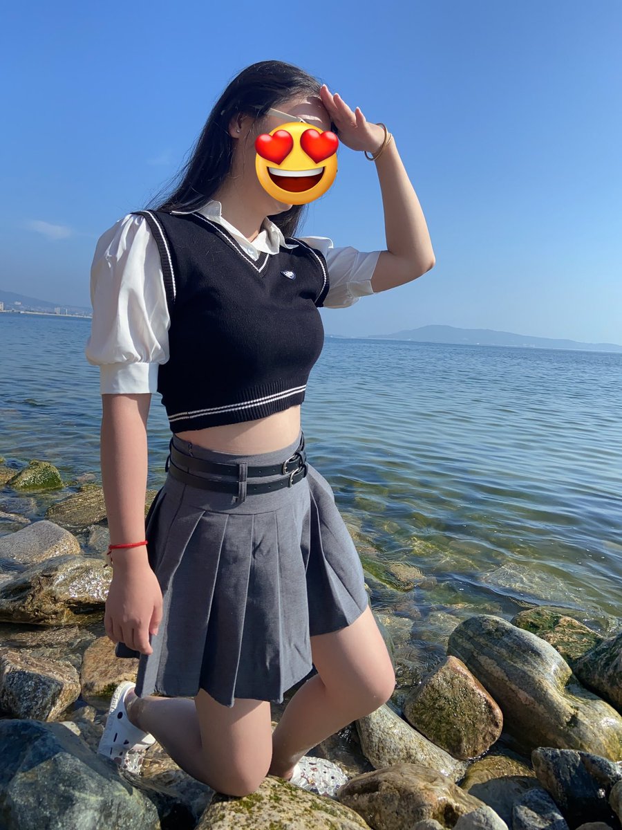 OnceInAWhile1's tweet image. 为什么当老师的现实这么骚