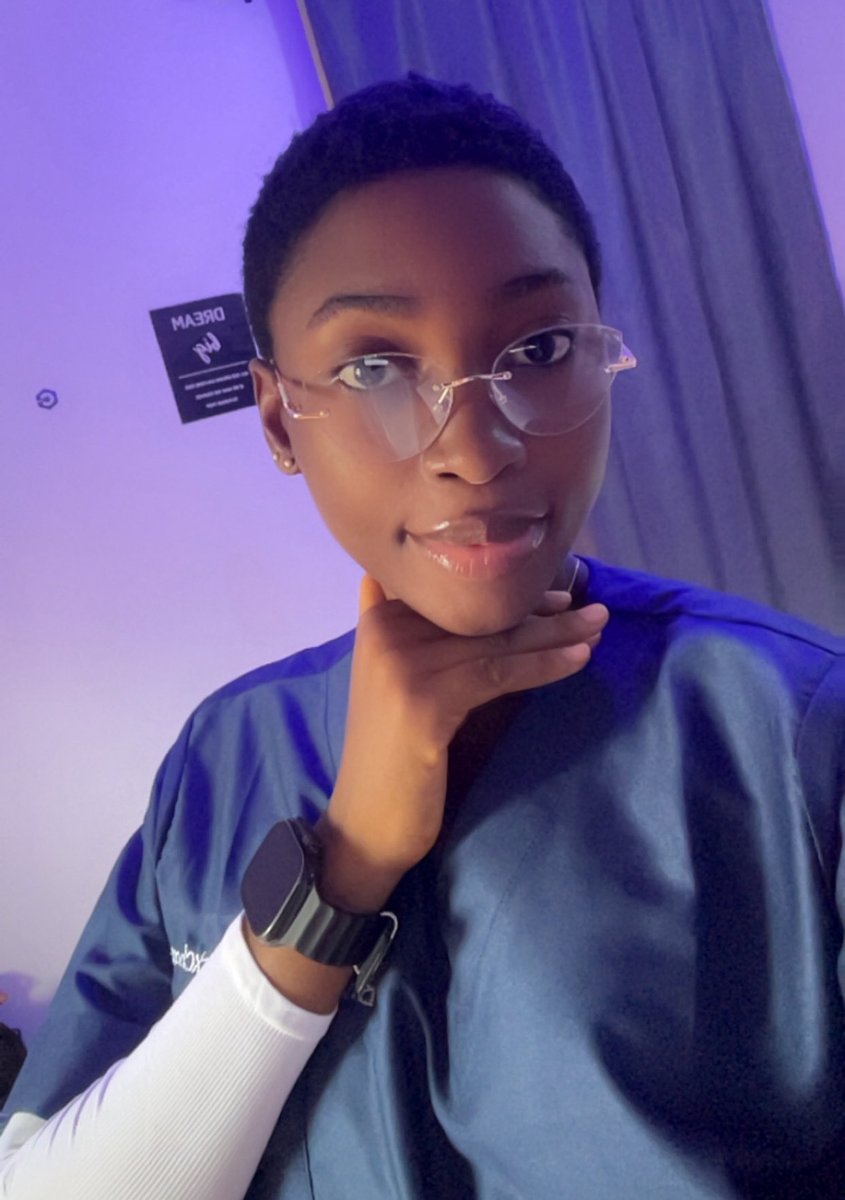 not all data is good data!!!

with the ongoing obsession about blockchain data being the future,

know that,

not all insights shared by analysts are unadulterated.

most insights are tailored to confuse and convince you to invest in a project.

recently, I saw a job offer - a