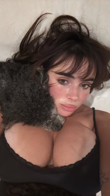 1 pic. Dogs and babies only https://t.co/9ournDMAfQ