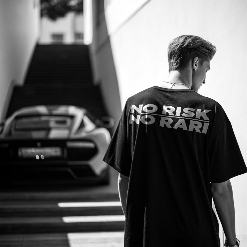 deepzclothing's tweet photo. @edlockbs Touch some grass in style bro https://t.co/6Fb9ZnKOZg