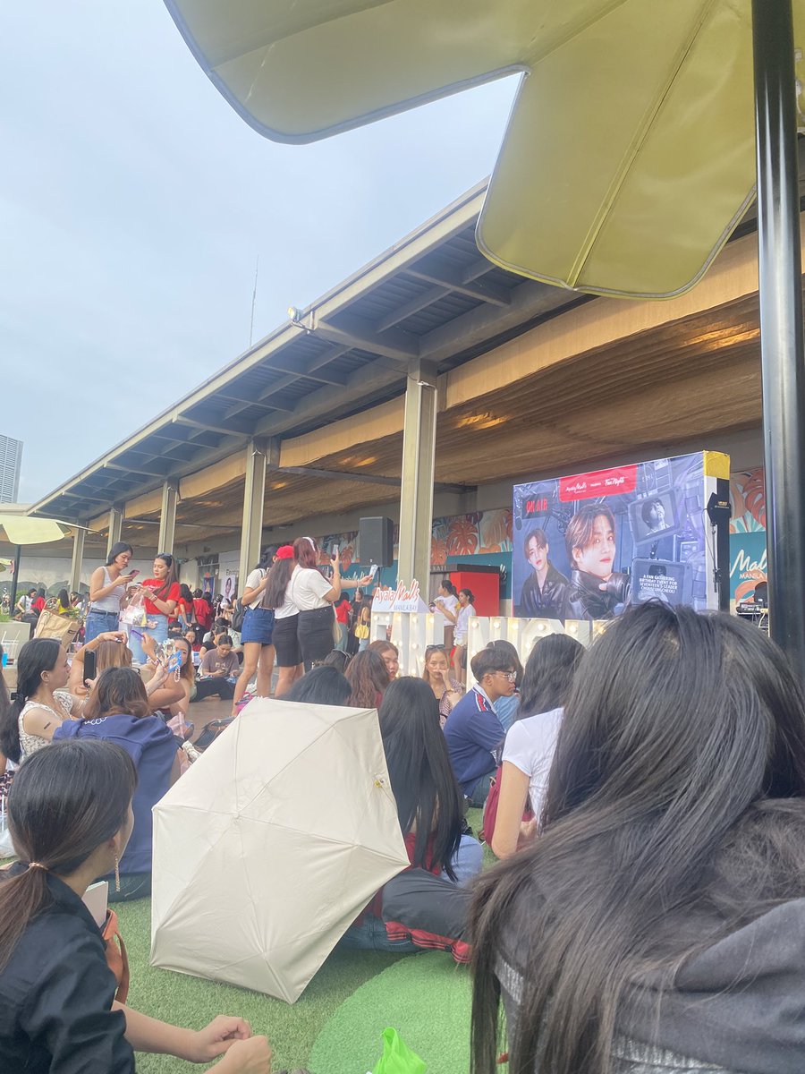 im hereee ! posting bring me in a while nag iisip pa 😆