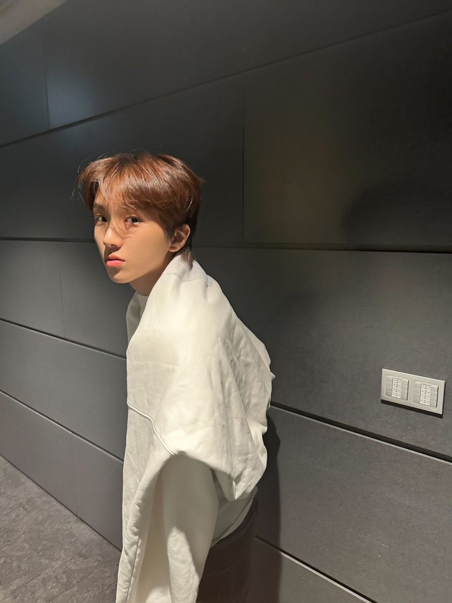 운아기ᐧ༚̮ᐧ (@na_xo000) on Twitter photo 