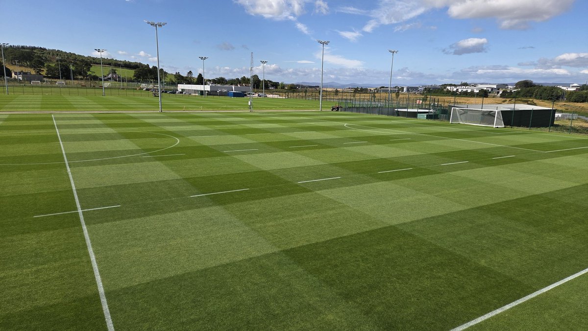 Pitch 2 at CP ready for another session before Celtic at home tomorrow 🌱😎