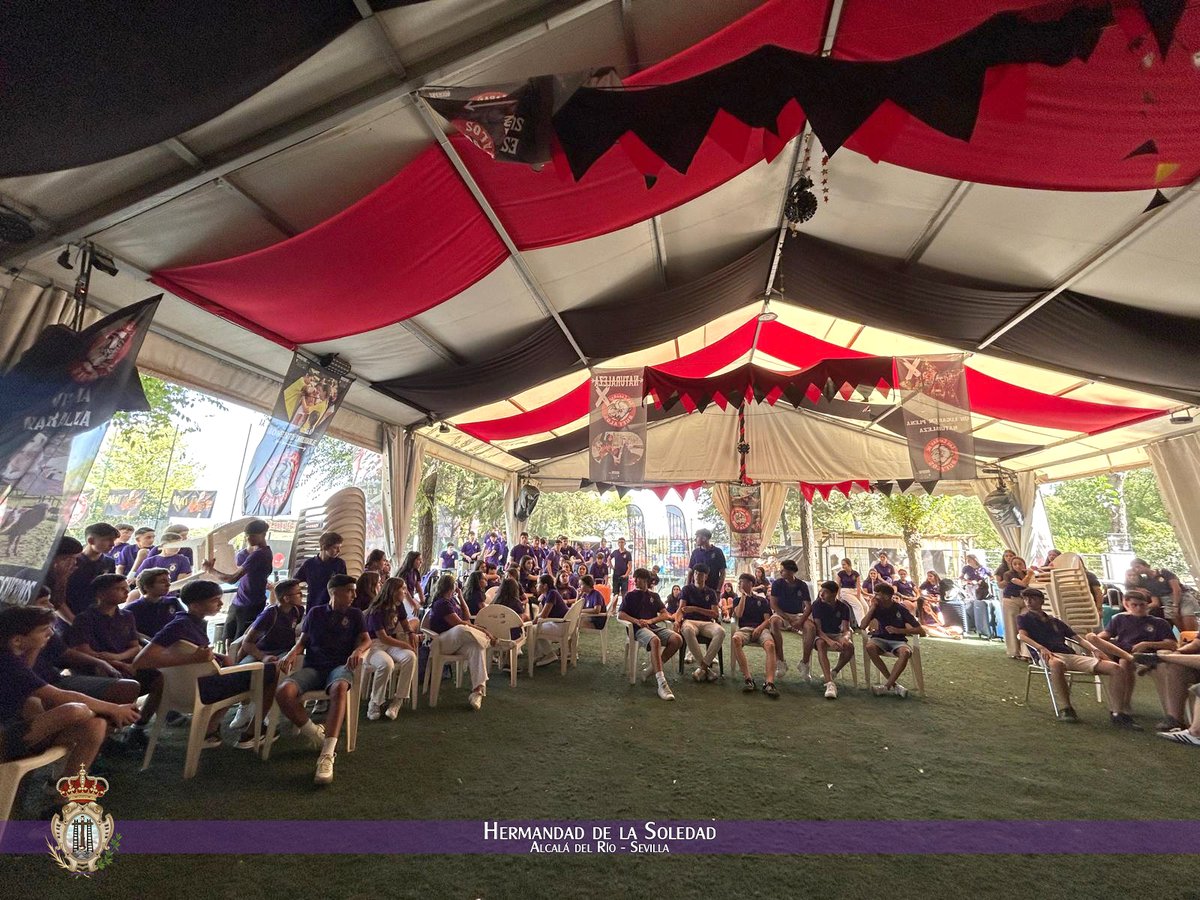 #ACTUALIDAD | EL TURNO MEDIANO YA SE ENCUENTRA EN 'LAS CABAÑAS DE BUFFALOS' 

Los colonos y monitores del Turno Mediano ya se encuentran en 'Las Cabañas de Buffalos', donde vivirán cinco días inolvidables

#LaSoledadDeAlcaláDelRío #TúEresElOrgulloDeNuestroPueblo #Colonias