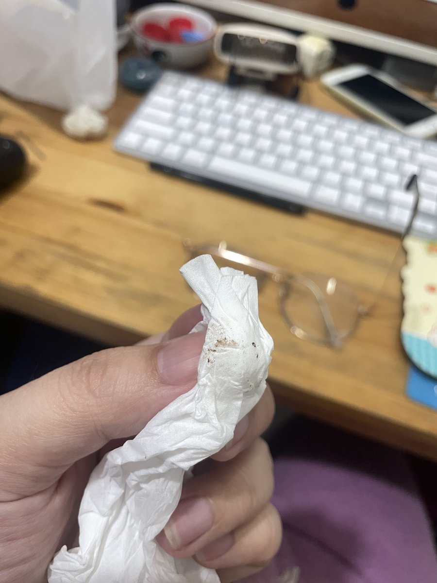 coconekos's tweet image. Coco menghirup serbuk karat… pas ngupil ada bekas karatnya di lobang idung padahal udah pake masker 😭

Akhirnya coco semprot aja kaya game powerwash simulator

Dari pagi sampe siang ngerjain beginian encok banget

Sekarang tinggal di cat ulang