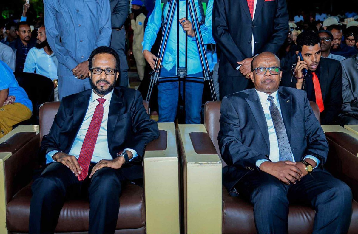 Bashir Wadani (@bashirwadani) on Twitter photo "Dhulbahantow Firdhiye wuu hadhaya aniga Idinka hube ee Sanadka aan Ku xiggeen qaadano oo tolkeen aynu u kursiga u cimaa madno Amb Jamal,
<a href="/AliSamattar/">Ali Samatar</a> <a href="/hiirad7/">Hirad, Abdullahi Ali Hirad</a> <a href="/AbdirashidYJ/">Abdirashid Yusuf Jibril</a> <a href="/Sultansaid17301/">SultanSaid</a> "Dhulbahantow Firdhiye wuu hadhaya aniga Idinka hube ee Sanadka aan Ku xiggeen qaadano oo tolkeen aynu u kursiga u cimaa madno Amb Jamal,
<a href="/AliSamattar/">Ali Samatar</a> <a href="/hiirad7/">Hirad, Abdullahi Ali Hirad</a> <a href="/AbdirashidYJ/">Abdirashid Yusuf Jibril</a> <a href="/Sultansaid17301/">SultanSaid</a>