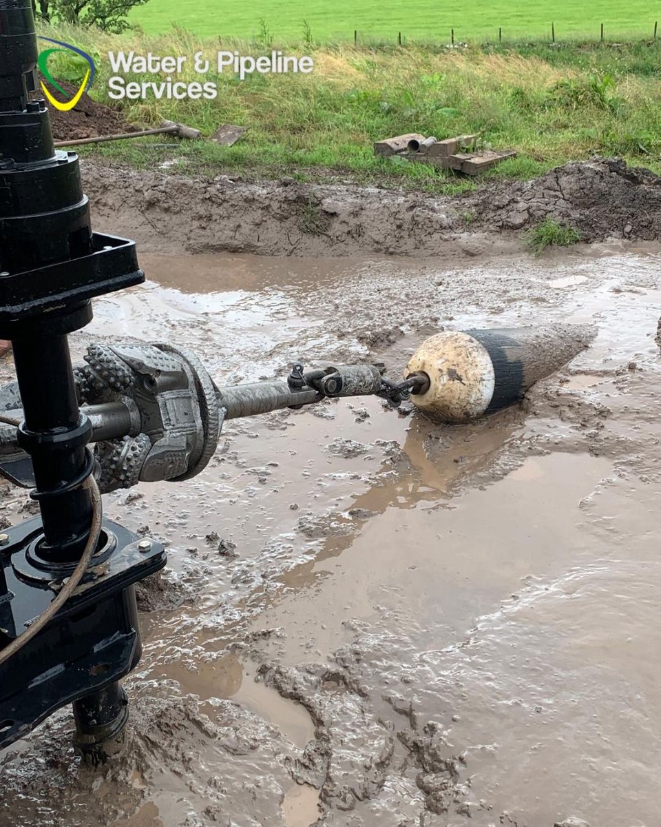 Just wrapped a tough HDD job in Eaglesham using our AT32 Ditch Witch where we had to drill down through up to 7m of solid rock 

🎉 First outing for our new mud recycler- less waste, no slurry tanker, greener drilling 

#DitchWitch #DirectionalDrilling #WaterAndPipelineServices